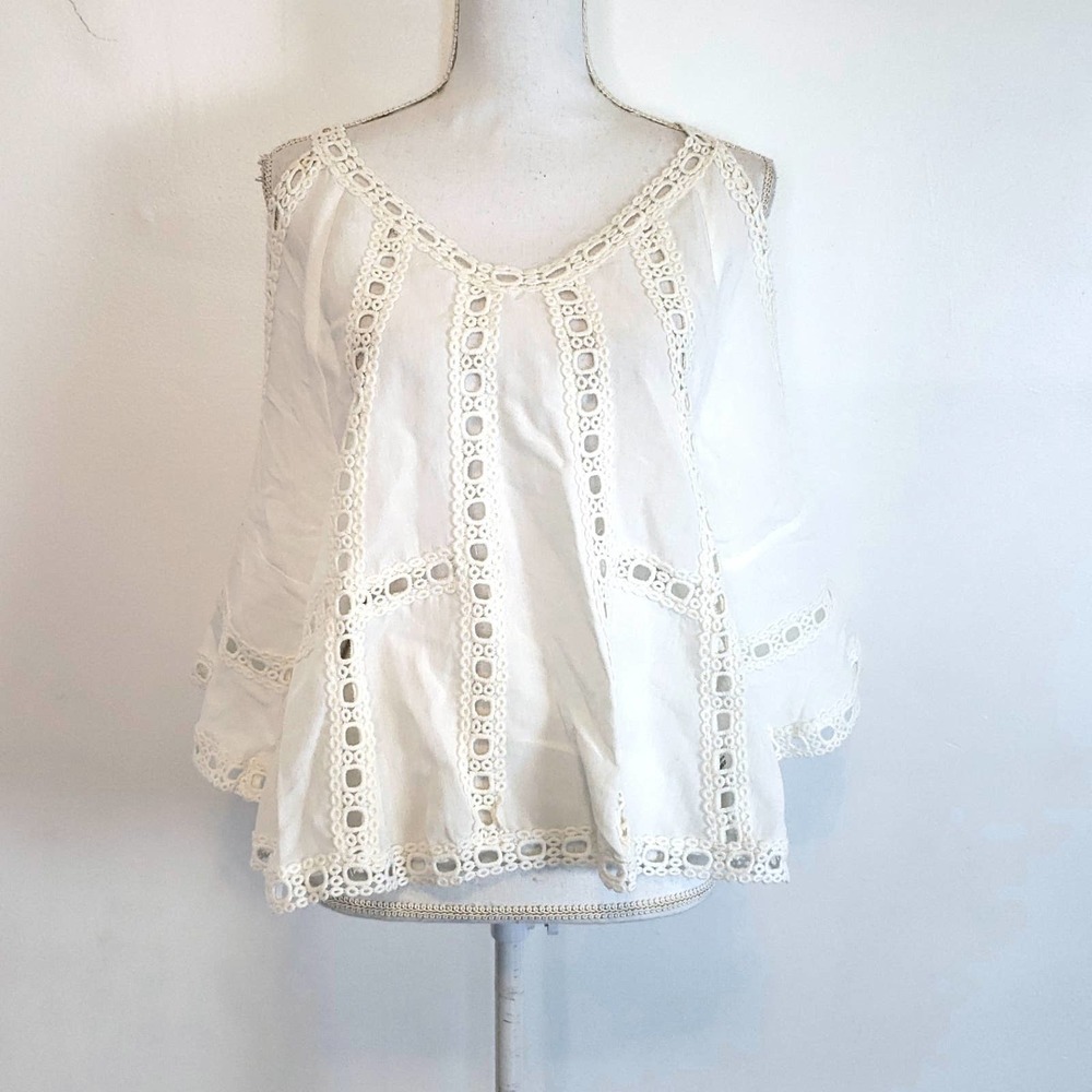 Mur Mur Linen Blend Cold Shoulder Blouse